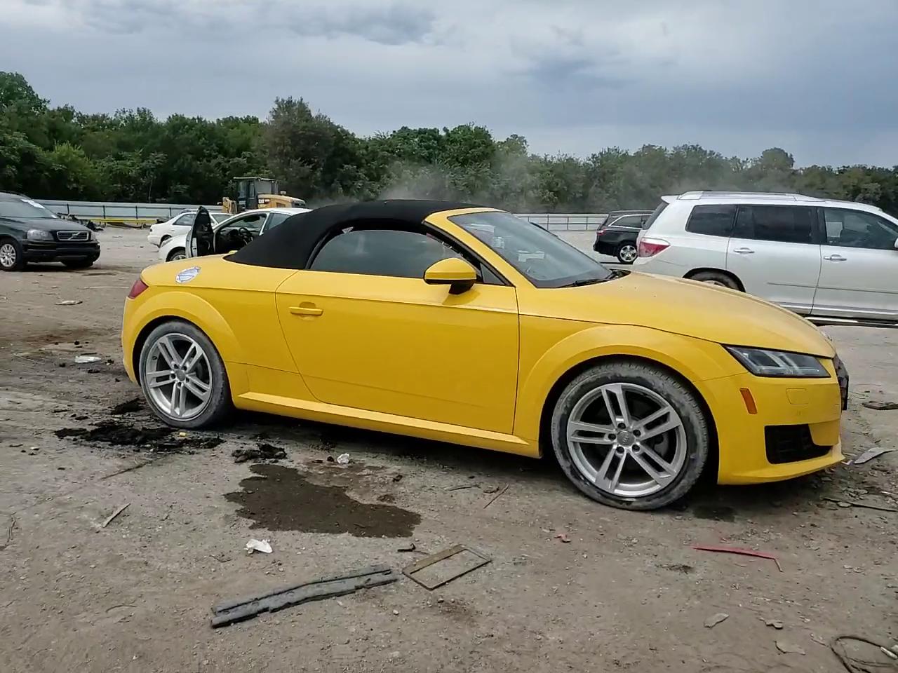 Фото: TRUT5CFV1H1013449