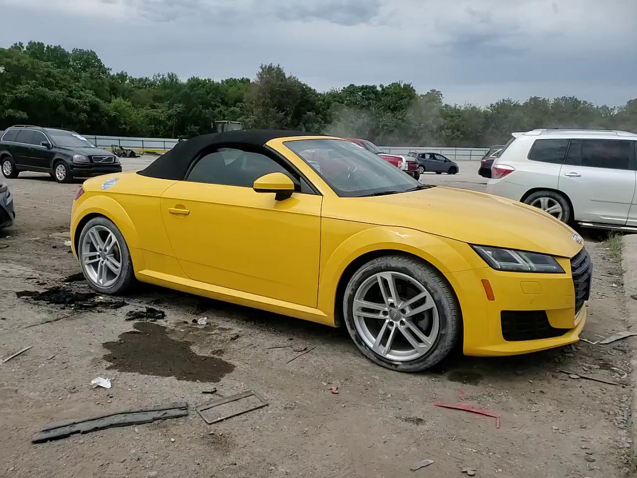 Фото: TRUT5CFV1H1013449