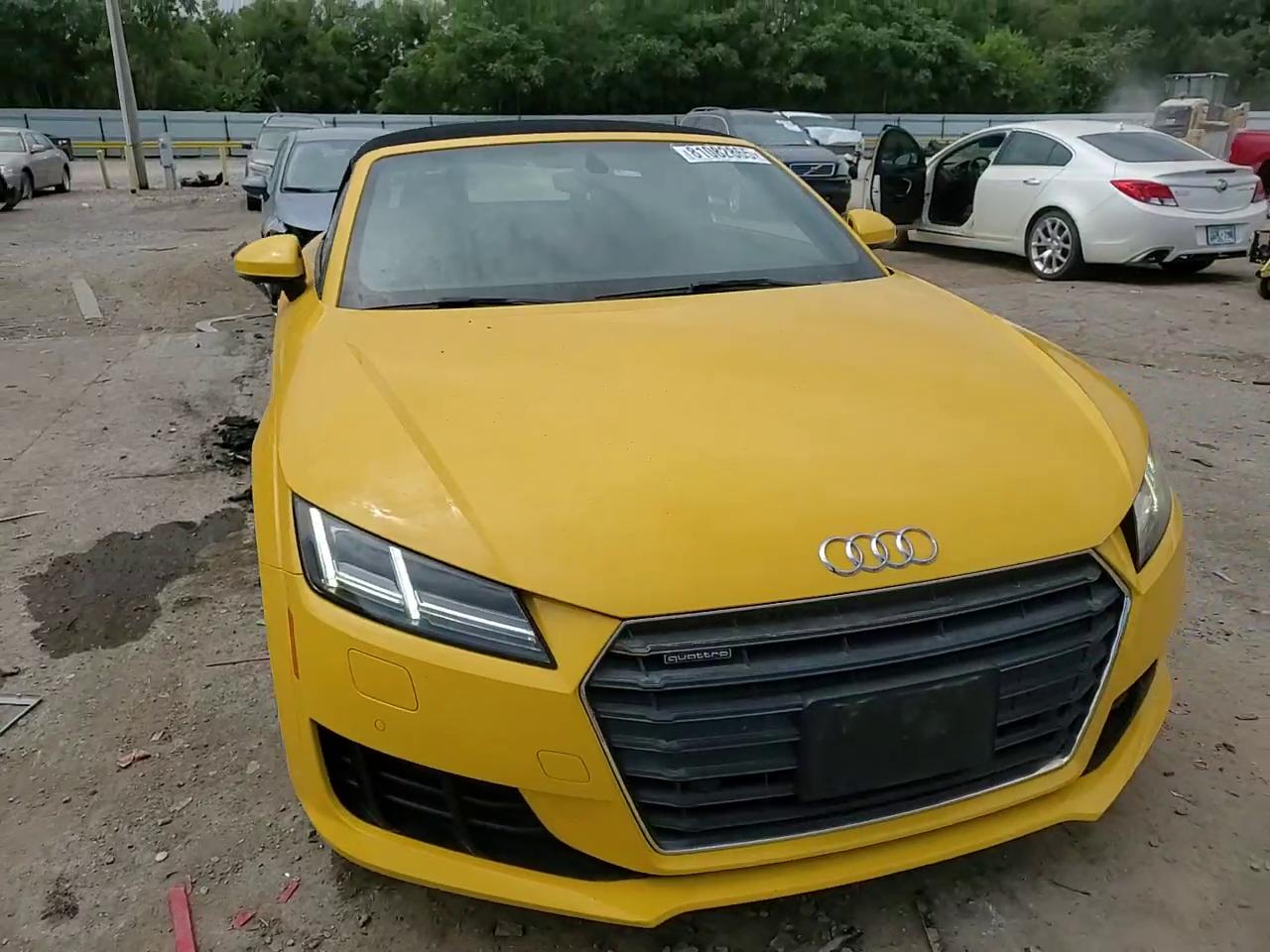 Фото: TRUT5CFV1H1013449