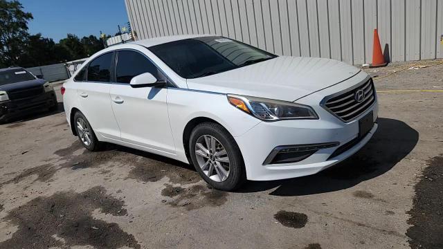 2015 Hyundai Sonata Se VIN: 5NPE24AF0FH221782 Lot: 80640405