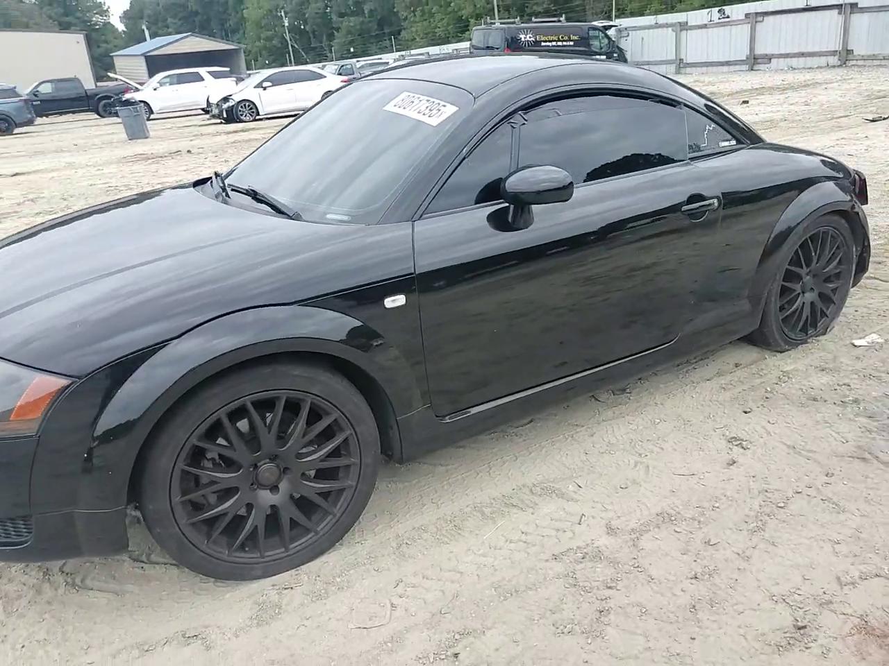 Фото: TRUWT28N811012721