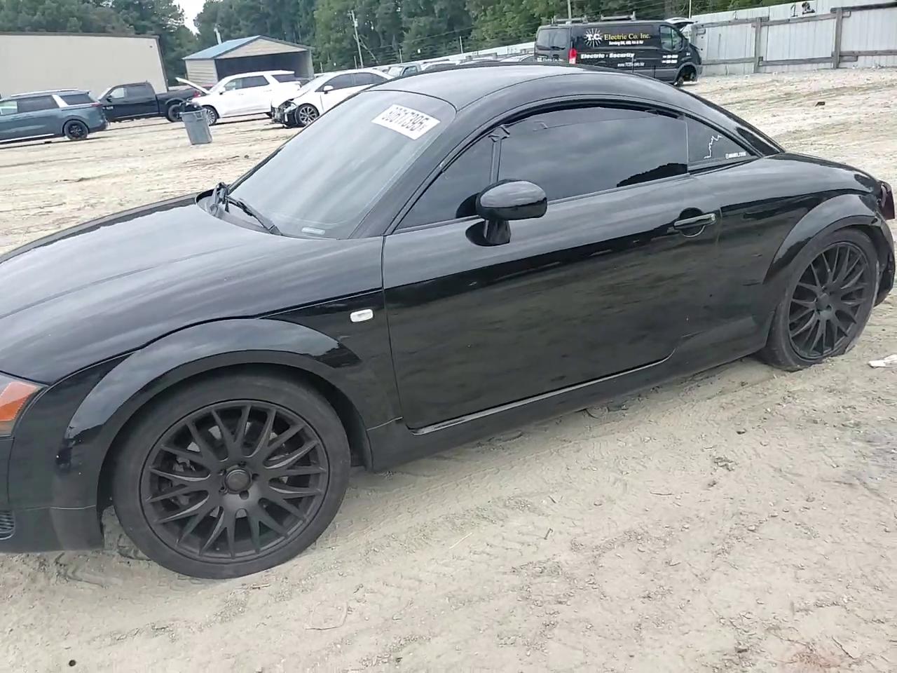 Фото: TRUWT28N811012721