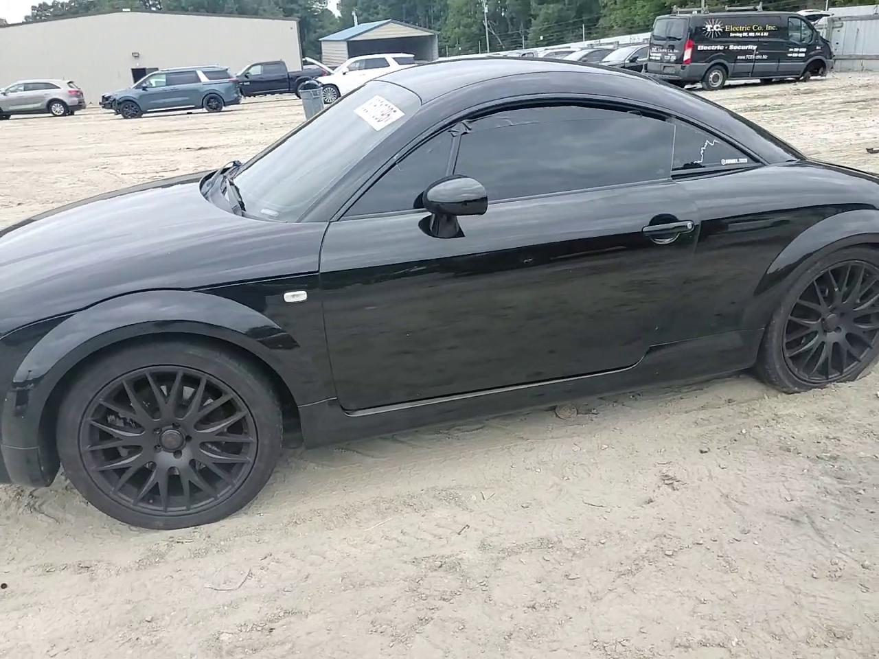 Фото: TRUWT28N811012721