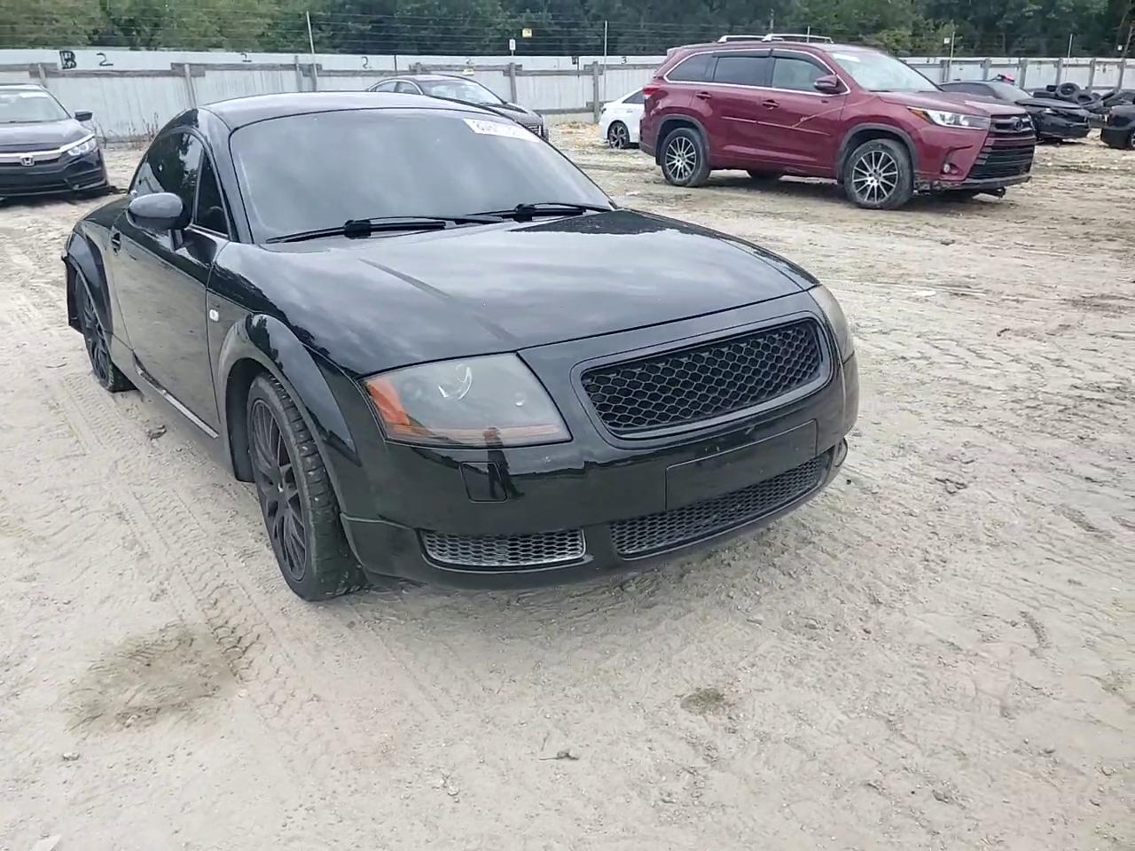 Фото: TRUWT28N811012721