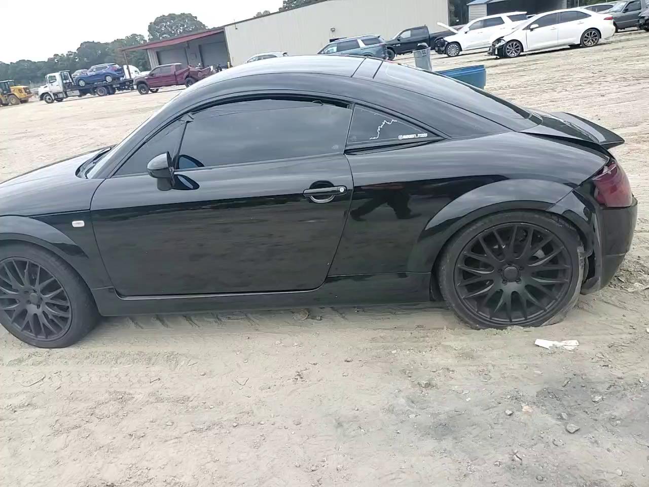 Фото: TRUWT28N811012721