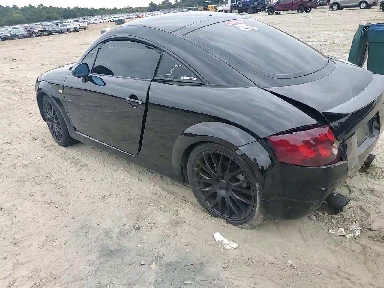 Фото: TRUWT28N811012721