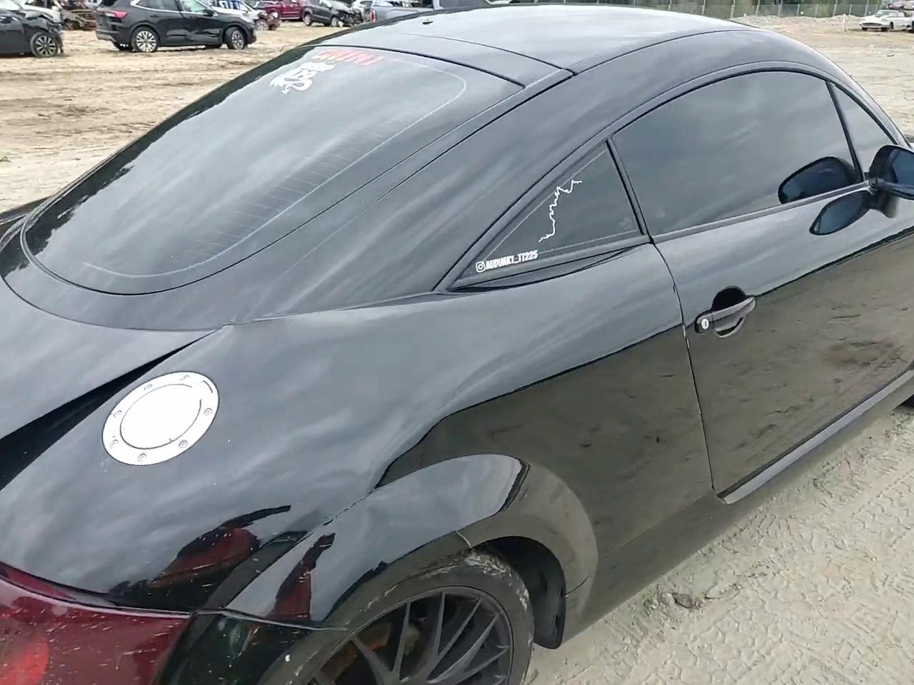 Фото: TRUWT28N811012721