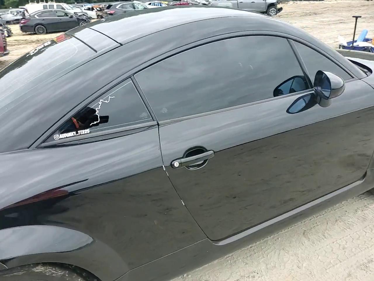 Фото: TRUWT28N811012721