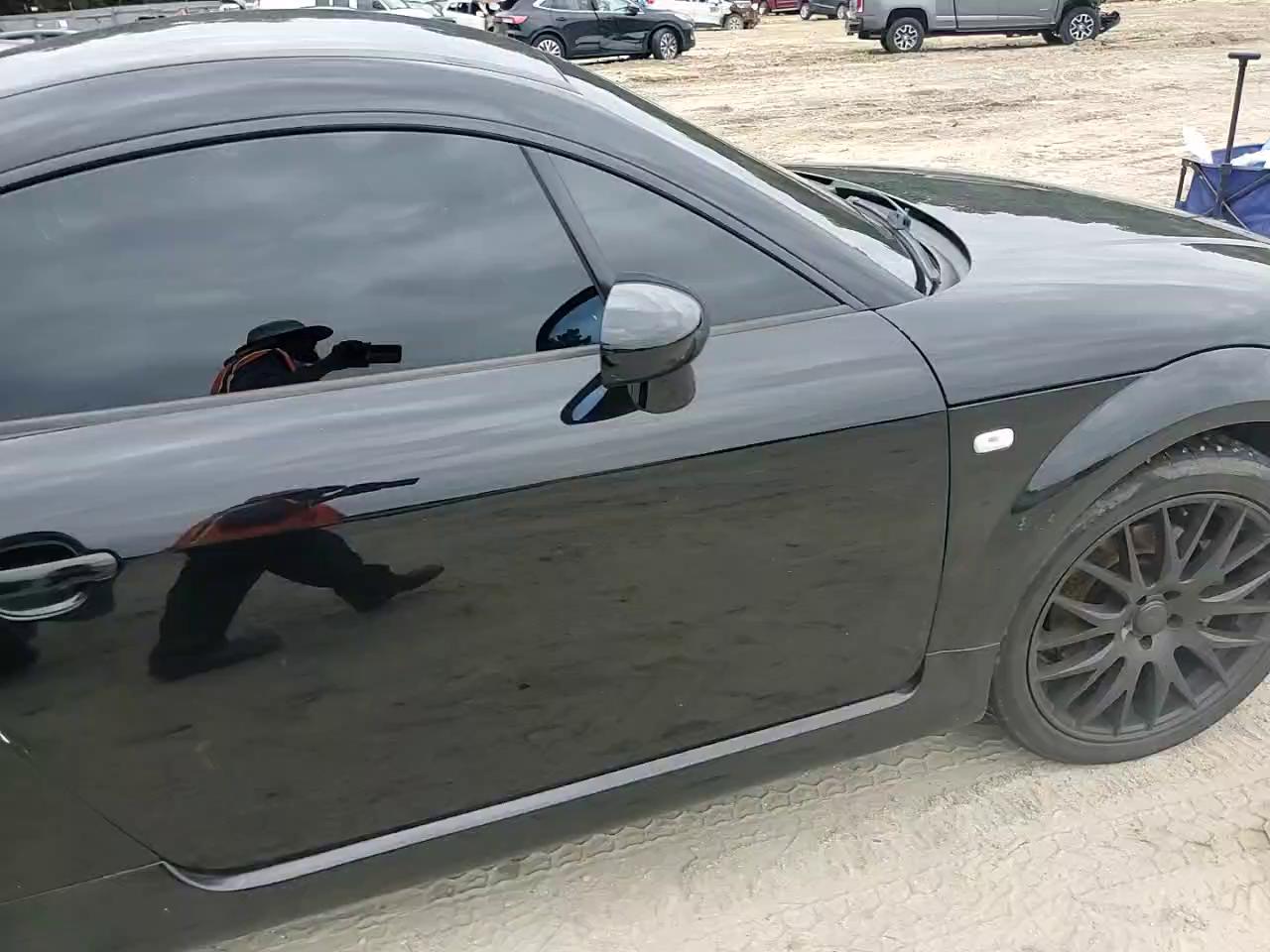 Фото: TRUWT28N811012721