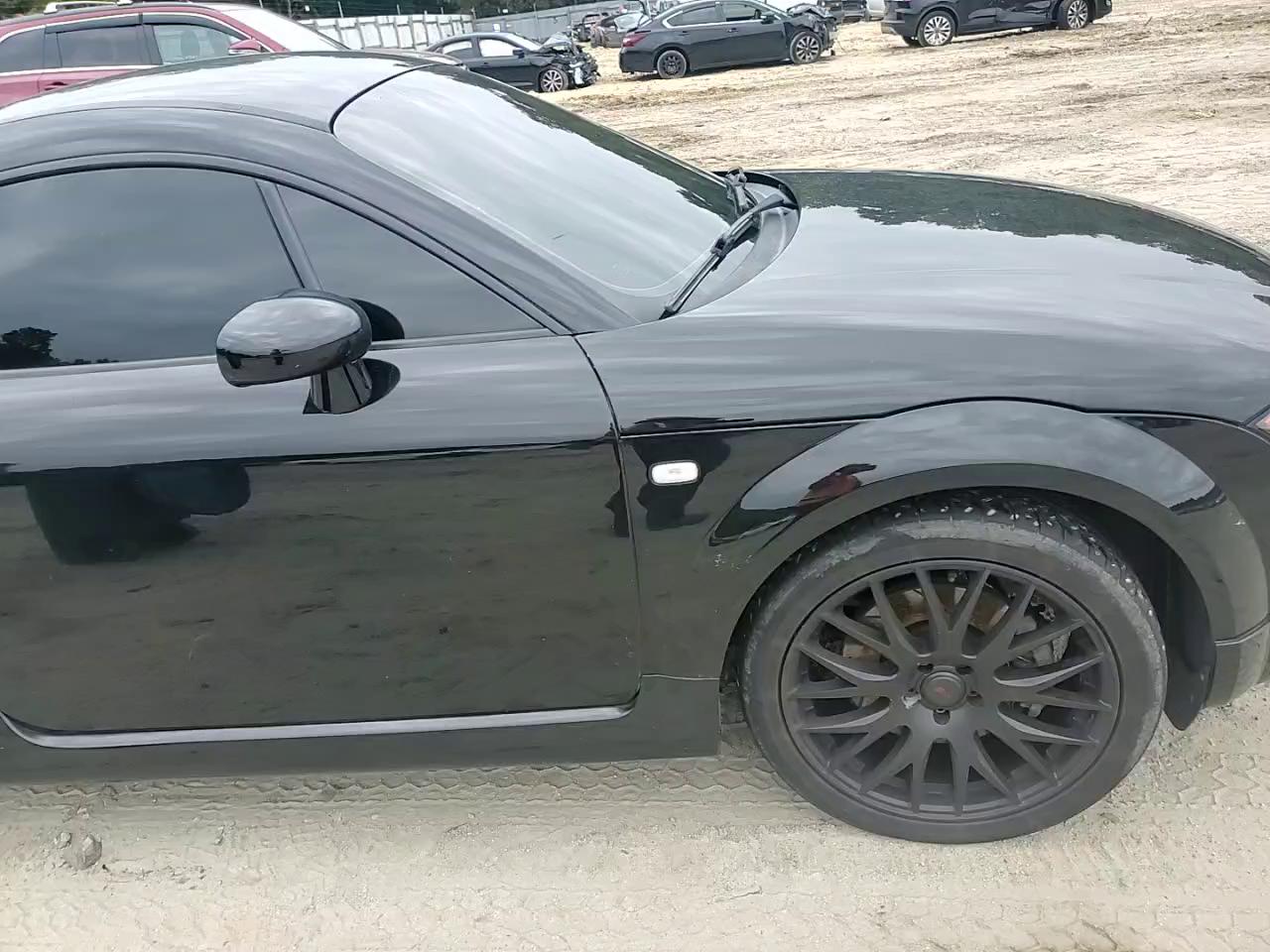 Фото: TRUWT28N811012721