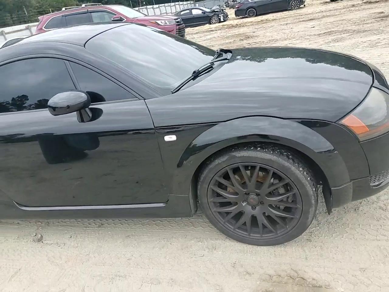 Фото: TRUWT28N811012721