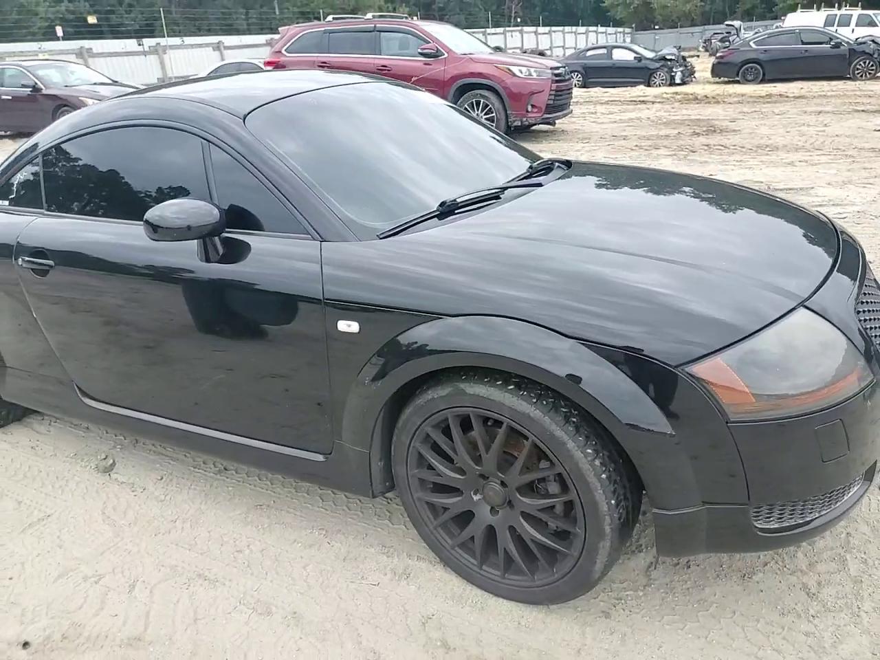 Фото: TRUWT28N811012721