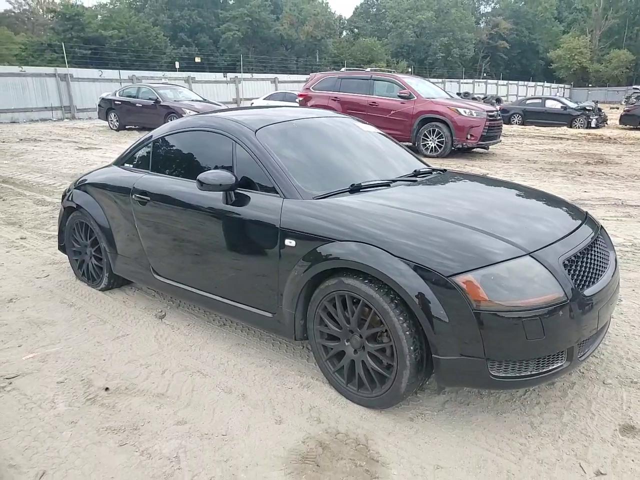 Фото: TRUWT28N811012721