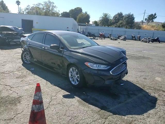 2019 Ford Fusion Se VIN: 3FA6P0HD6KR286894 Lot: 71322995
