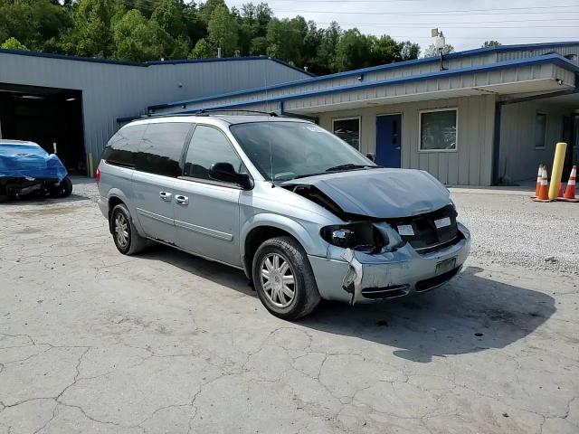 2005 Chrysler Town & Country Lx VIN: 2C4GP44R45R590341 Lot: 80289685
