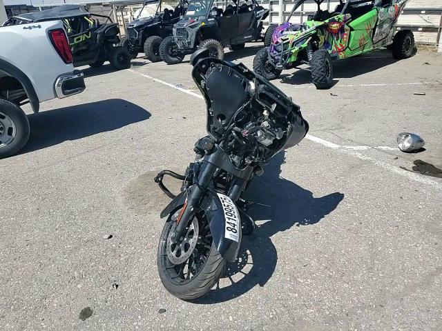 2018 Harley-Davidson Flhxs Street Glide Special VIN: 1HD1KRC16JB617401 Lot: 84199575
