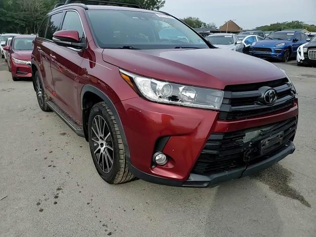 2018 Toyota Highlander Se VIN: 5TDJZRFH9JS883963 Lot: 81715965