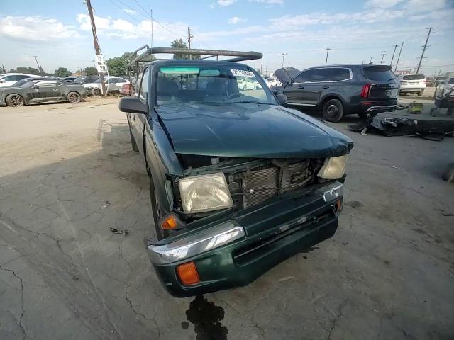 2000 Toyota Tacoma Xtracab VIN: 4TAVN52N3YZ651722 Lot: 81710855