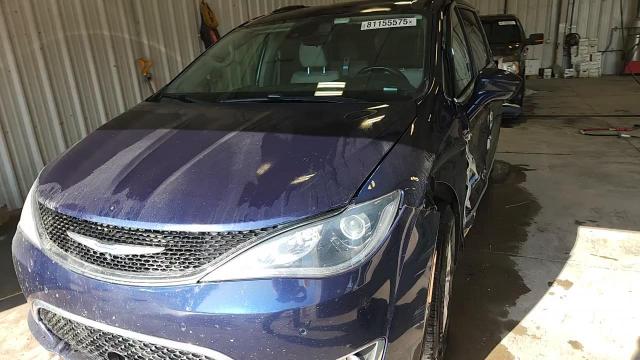 2018 Chrysler Pacifica Touring L VIN: 2C4RC1BG0JR171000 Lot: 81155575