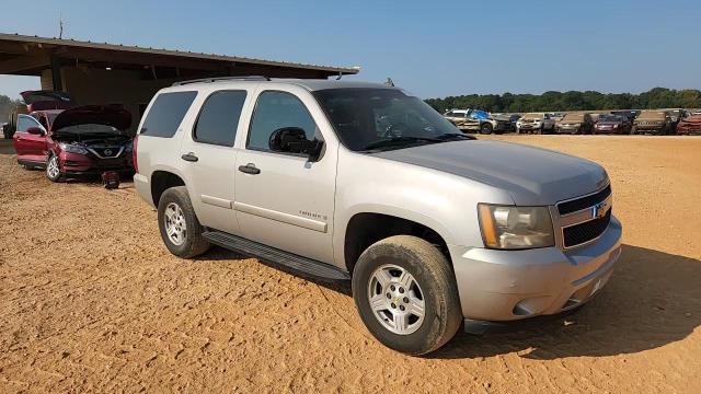 2007 Chevrolet Tahoe C1500 VIN: 1GNFC13C47J380954 Lot: 81503455