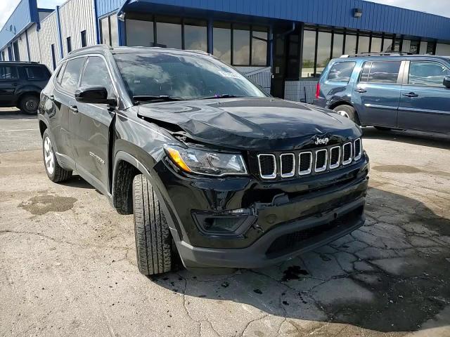 2018 Jeep Compass Latitude VIN: 3C4NJDBB6JT143080 Lot: 81753445