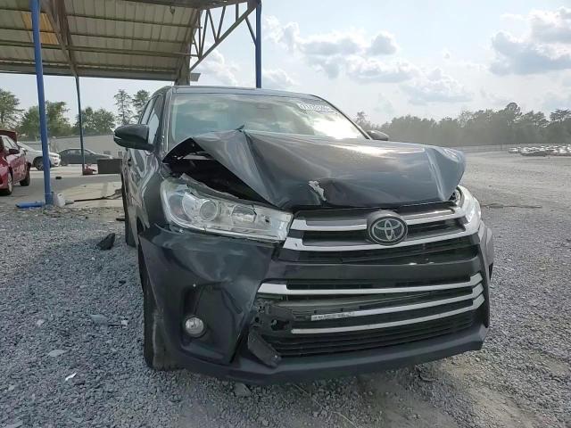 2018 Toyota Highlander Le VIN: 5TDBZRFH0JS870054 Lot: 71733345