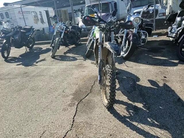 2022 Kawasaki Kx85 C VIN: JKBKXFCC7NA023117 Lot: 84028695