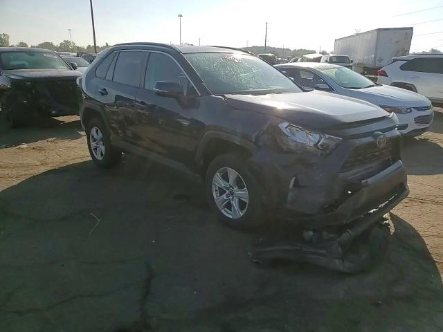2021 Toyota Rav4 Xle VIN: 2T3P1RFV0MW195375 Lot: 80745905