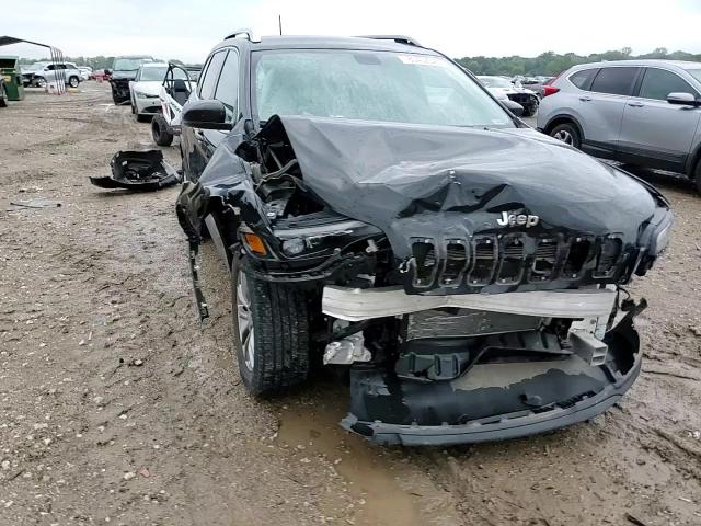 2019 Jeep Cherokee Latitude Plus VIN: 1C4PJMLX6KD473490 Lot: 80402345