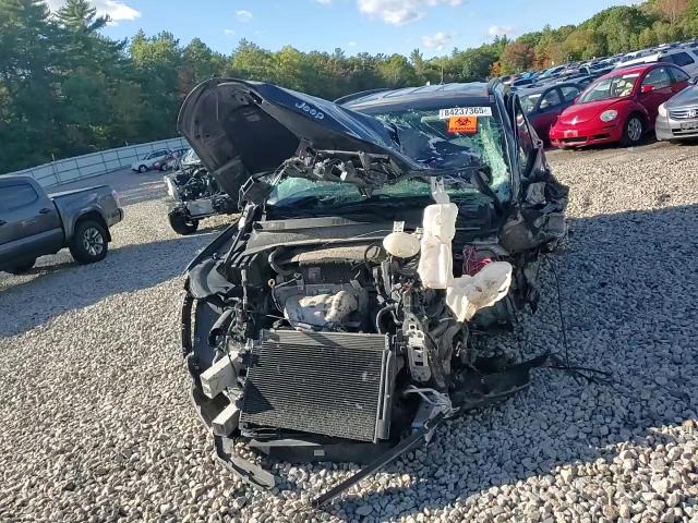 2017 Jeep Compass Latitude VIN: 3C4NJDBB9HT646757 Lot: 85883495