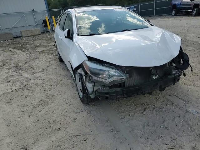 2015 Toyota Corolla L VIN: 5YFBURHE2FP268709 Lot: 70412585