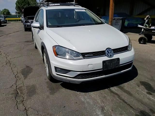 2017 Volkswagen Golf Alltrack S VIN: 3VWM17AU0HM528782 Lot: 71553275