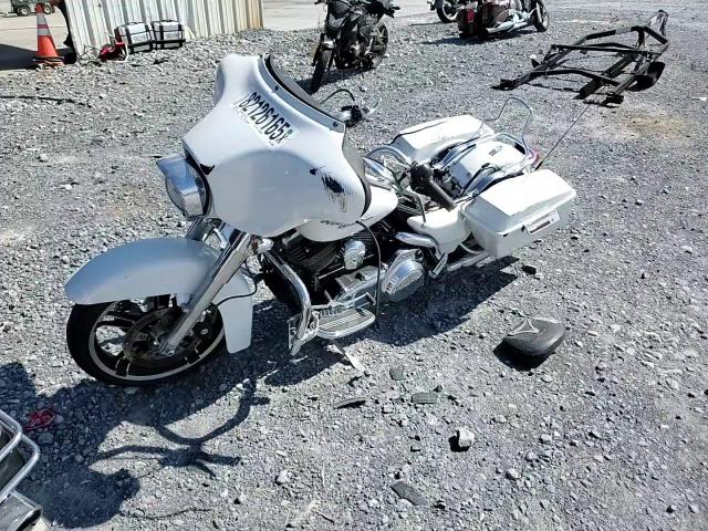 2008 Harley-Davidson Flhx VIN: 1HD1KB4108Y709603 Lot: 82126165