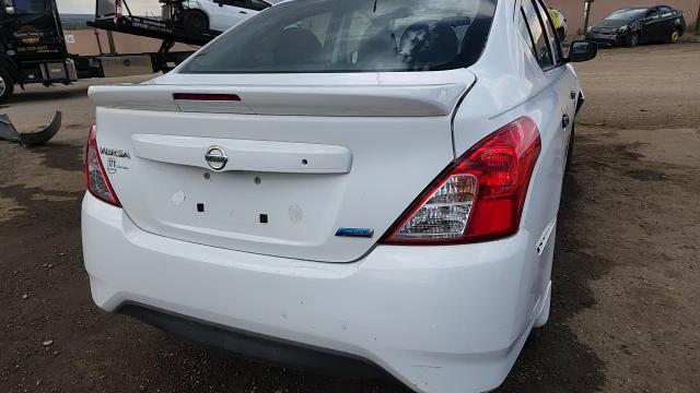 2016 Nissan Versa S VIN: 3N1CN7AP1GL819201 Lot: 71527725