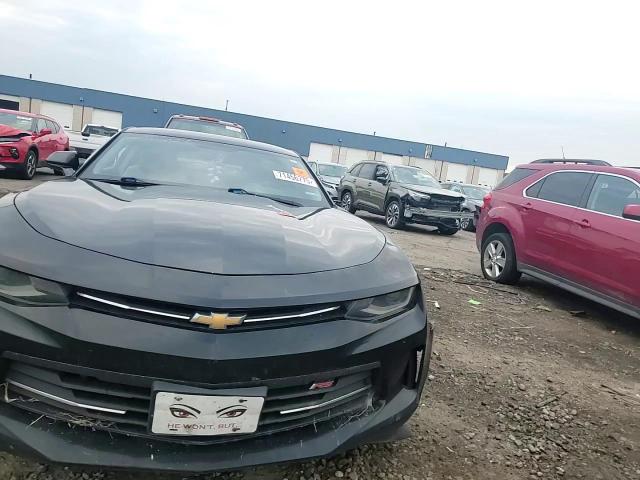 2018 Chevrolet Camaro Lt VIN: 1G1FB1RS5J0167401 Lot: 71456775