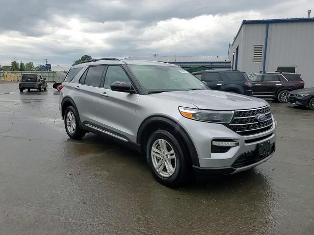 2020 Ford Explorer Xlt VIN: 1FMSK8DH2LGD12037 Lot: 70989815