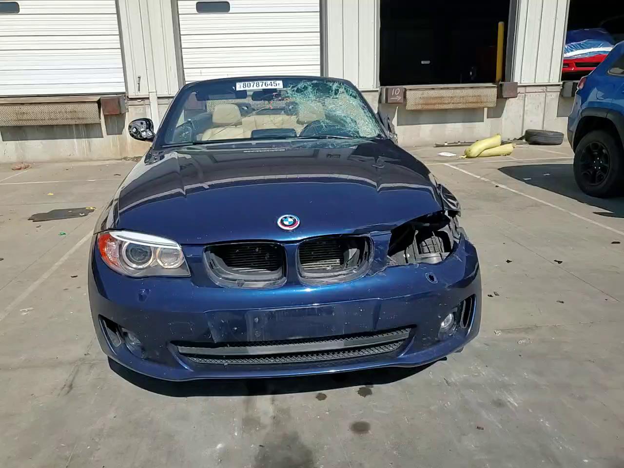 Фото: WBAUL7C58DVU09622