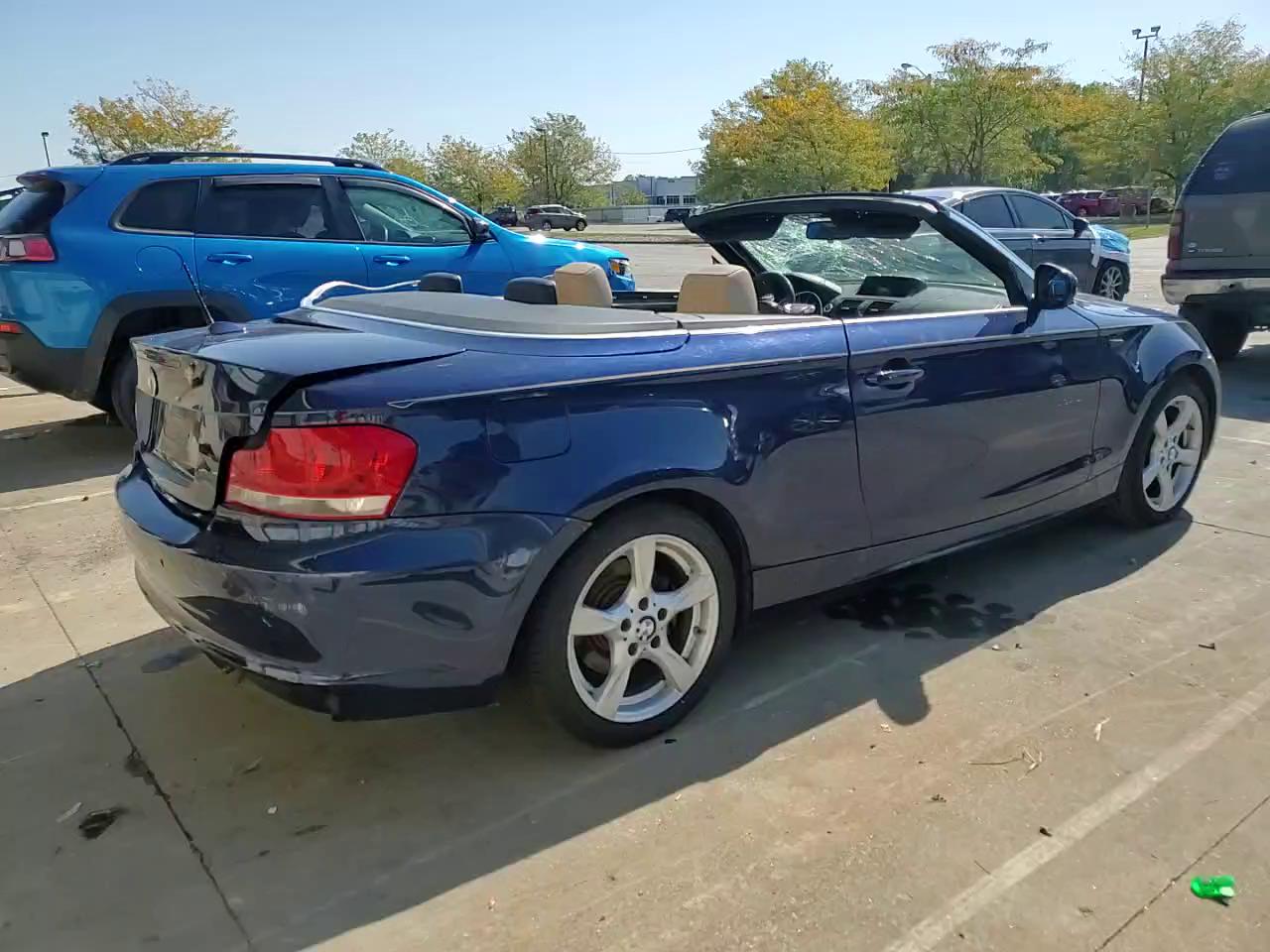 Фото: WBAUL7C58DVU09622