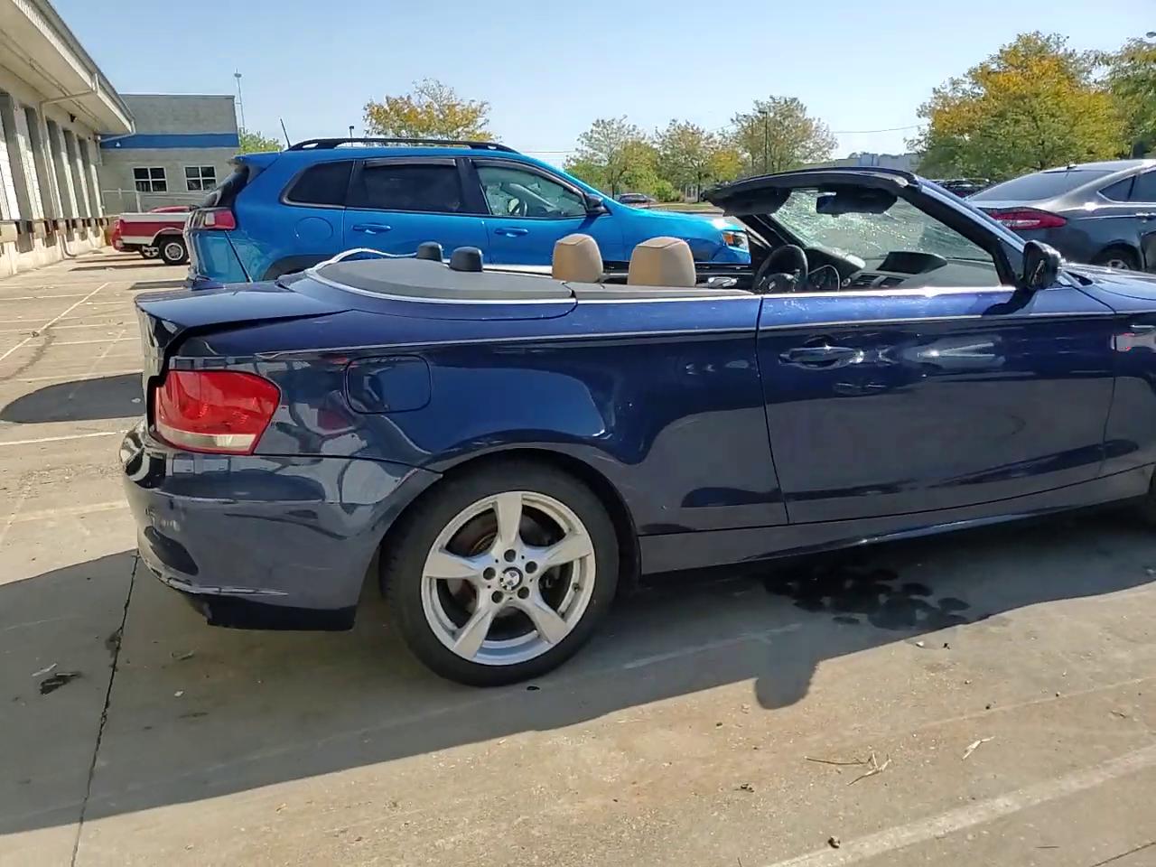 Фото: WBAUL7C58DVU09622