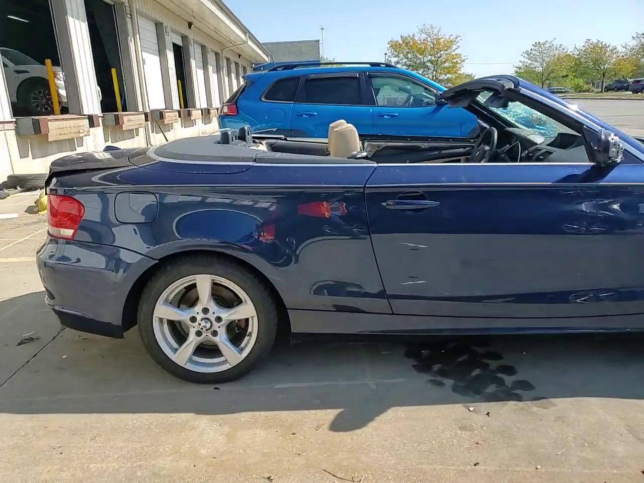 Фото: WBAUL7C58DVU09622