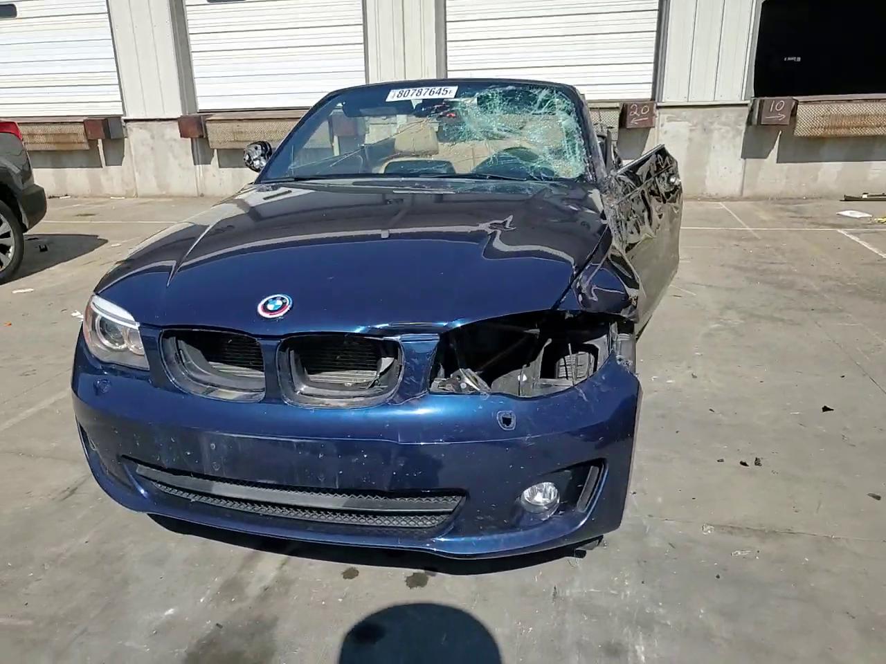 Фото: WBAUL7C58DVU09622