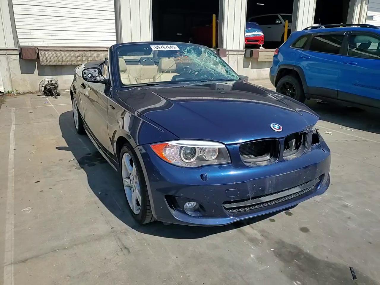 Фото: WBAUL7C58DVU09622