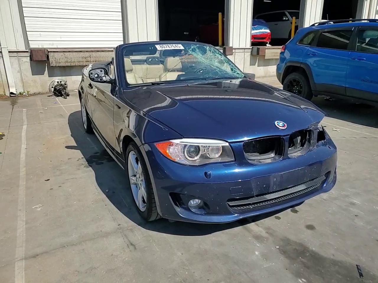 Фото: WBAUL7C58DVU09622