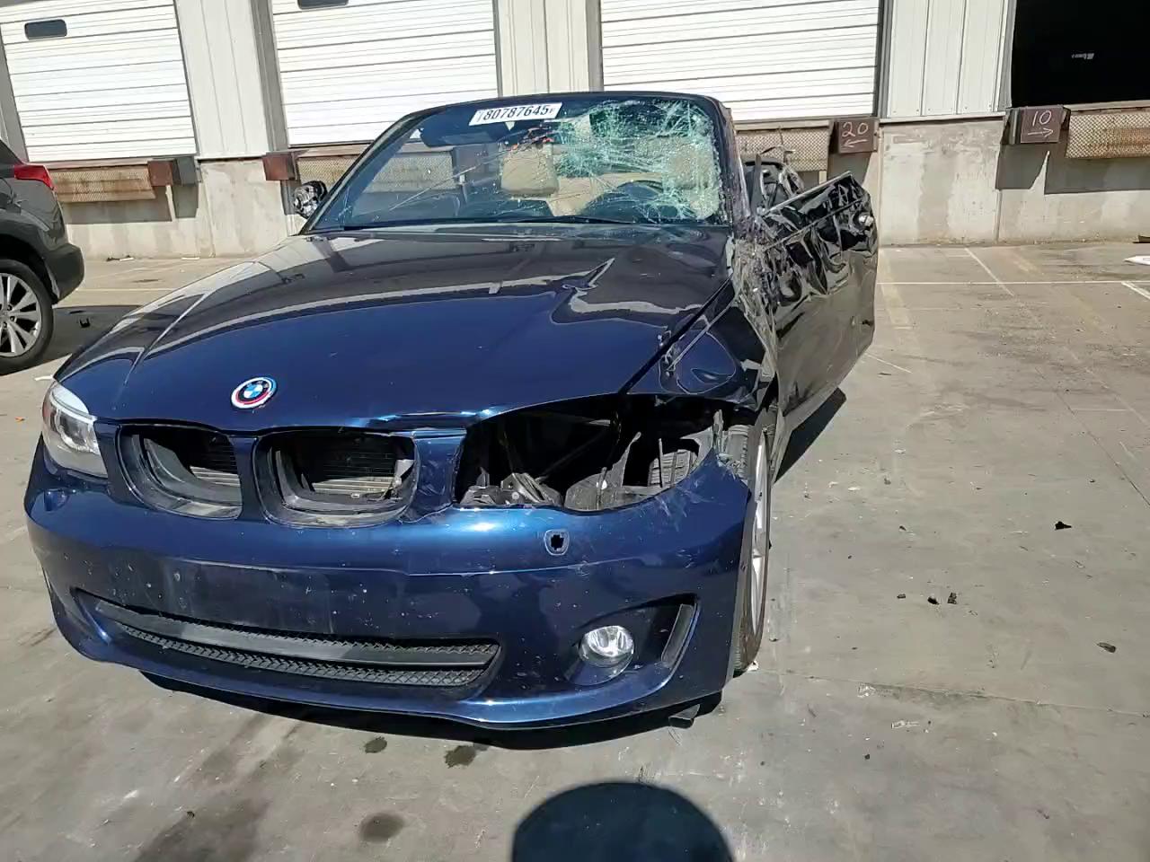 Фото: WBAUL7C58DVU09622