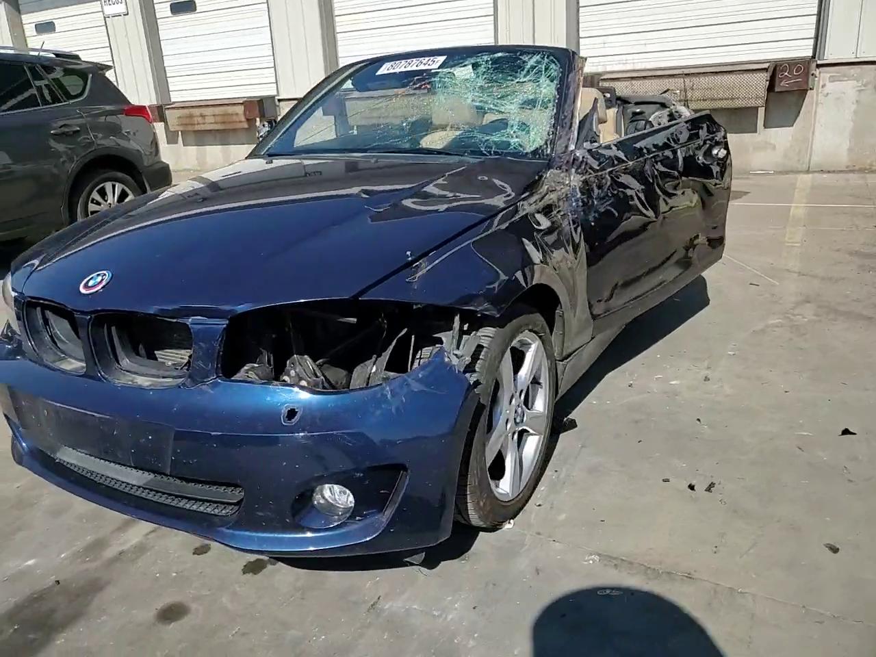 Фото: WBAUL7C58DVU09622