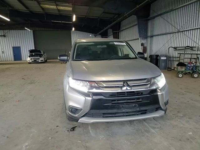 2017 Mitsubishi Outlander Es VIN: JA4AD2A39HZ027194 Lot: 81820775