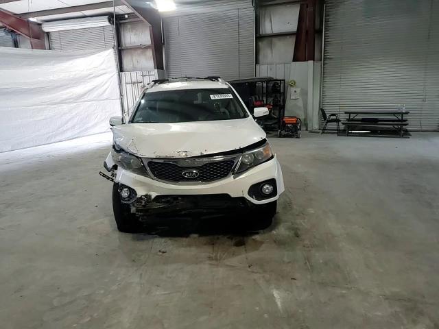 2011 Kia Sorento Base VIN: 5XYKT4A17BG184946 Lot: 85080695