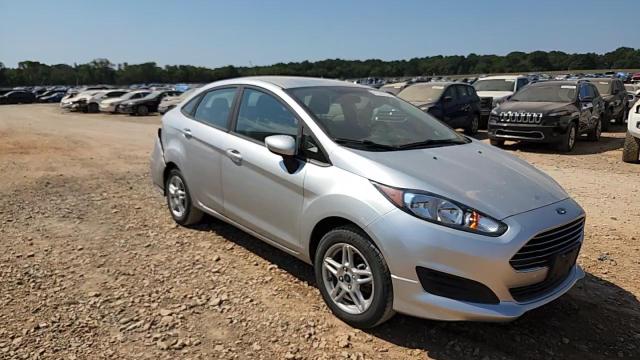 2019 Ford Fiesta Se VIN: 3FADP4BJ1KM164454 Lot: 81062035