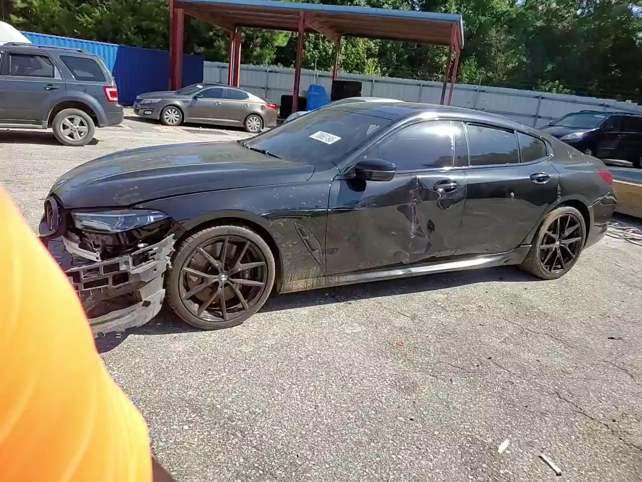 Фото: WBAGV2C07RCN75227