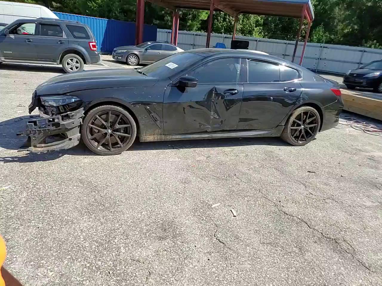 Фото: WBAGV2C07RCN75227